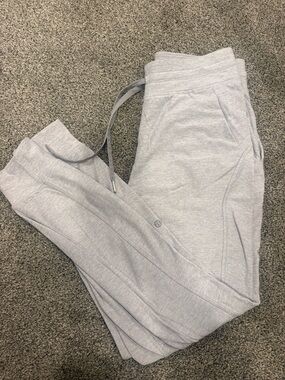 Lululemon Ready to Rulu Joggers - Size 6
